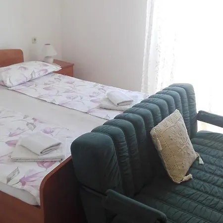 Apartment Zule Roc