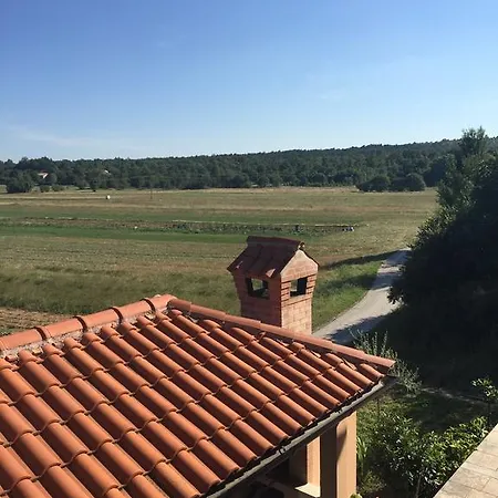 Apartment Zule *